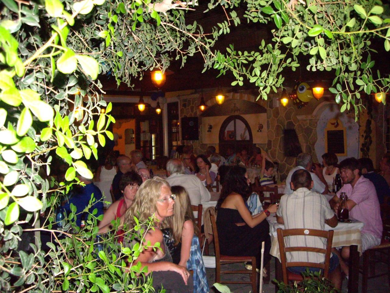 Villa Faros Small Hotel & Restaurant Aliko Beach エクステリア 写真