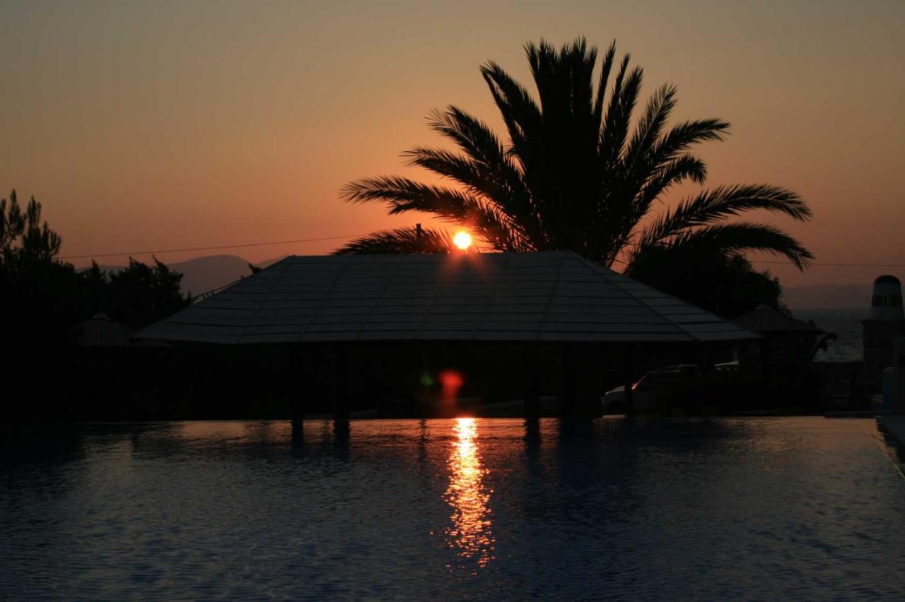 Villa Faros Small Hotel & Restaurant Aliko Beach エクステリア 写真